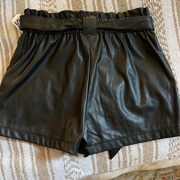 Leather Shorts - Picture 5 of 6